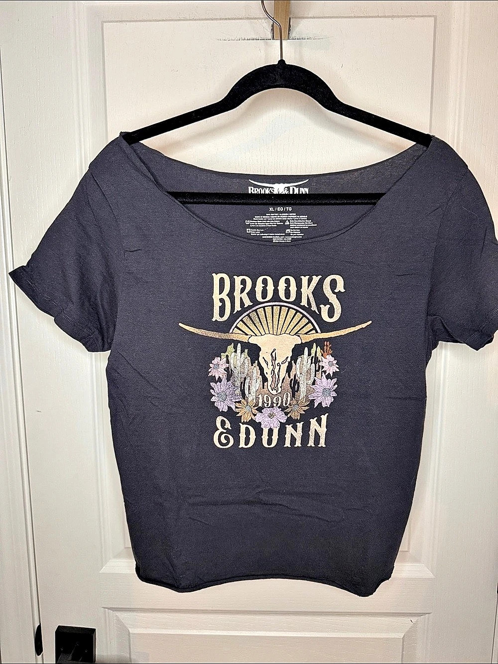 Brooks & Dunn 1990 Longhorn Skull Cactus Graphic Tee Black XL